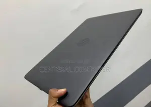 Laptop HP 15-Dy2075tg 4GB Intel Core I5 HDD 500GB