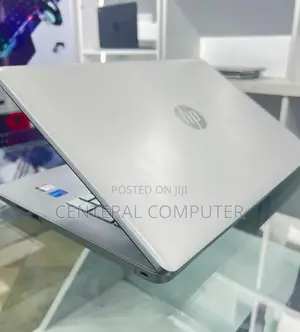 Laptop HP 15-Dy2075tg 4GB Intel Core I5 HDD 500GB