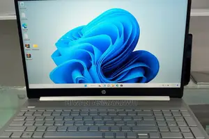 New Laptop HP Stream Notebook 8GB Intel Core I7 SSD 1T