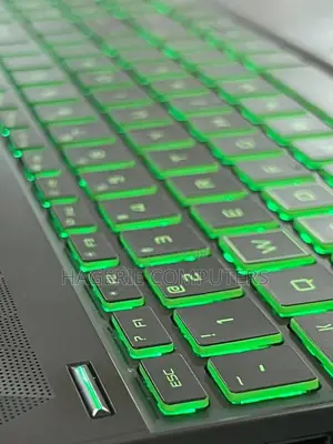 New Laptop HP Pavilion 13z 8GB Intel Core I5 SSD 256GB