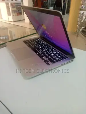 New Laptop Apple MacBook Pro 2015 16GB Intel Core I7 SSD 128GB