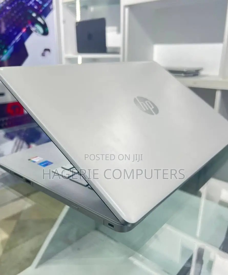 New Laptop HP Stream Notebook 12GB Intel Core I5 SSD 512GB