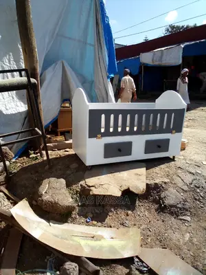 ጥራት ያለውየ ልጅ አልጋ