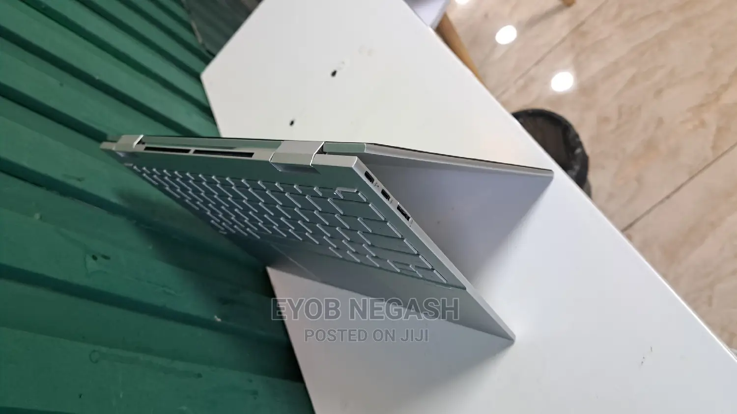 New Laptop HP Envy X360 8GB Intel Core I7 SSD 512GB