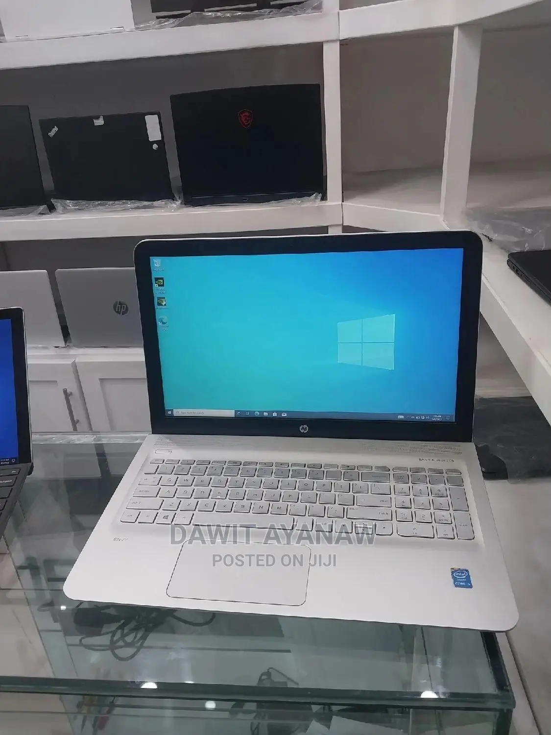 New Laptop HP Envy 15 8GB Intel Core I5 HDD 1T