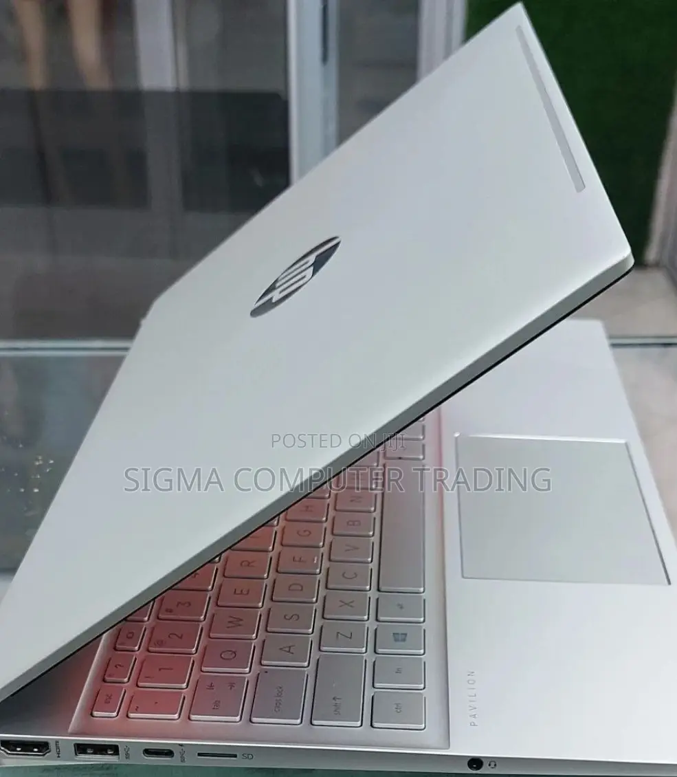 New Laptop HP Pavilion 15 12GB Intel Core I5 SSD 512GB