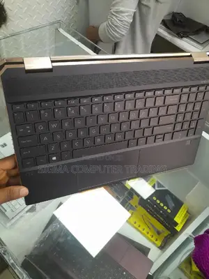 New Laptop HP Spectre X360 8GB Intel Core I7 SSD 512GB