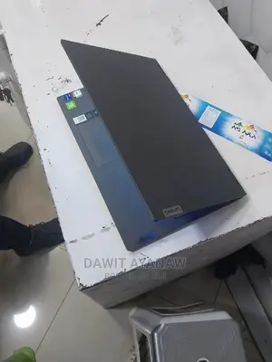 New Laptop Lenovo Flex 5 16GB Intel Core I7 SSD 512GB