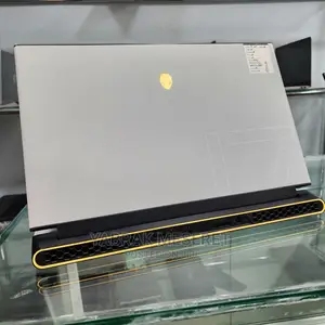 New Laptop 32GB Intel Core I7 SSD 2T