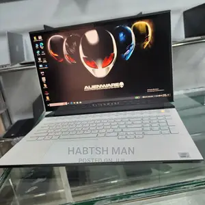 New Laptop Alienware M17x R2 32GB Intel Core I7 SSD 1T