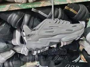 Photo - Orginal Adidas