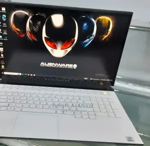 New Laptop Alienware M17x R2 32GB Intel Core I7 SSD 2T