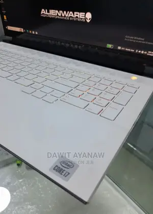 New Laptop Alienware M17x R2 32GB Intel Core I7 SSD 2T