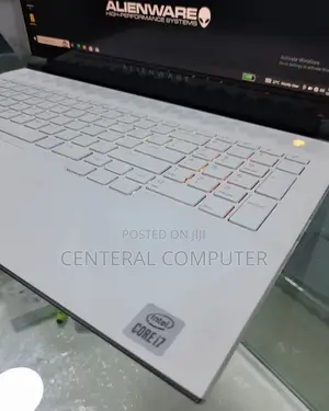 New Laptop Alienware M17x R2 32GB Intel Core I7 SSD 2T