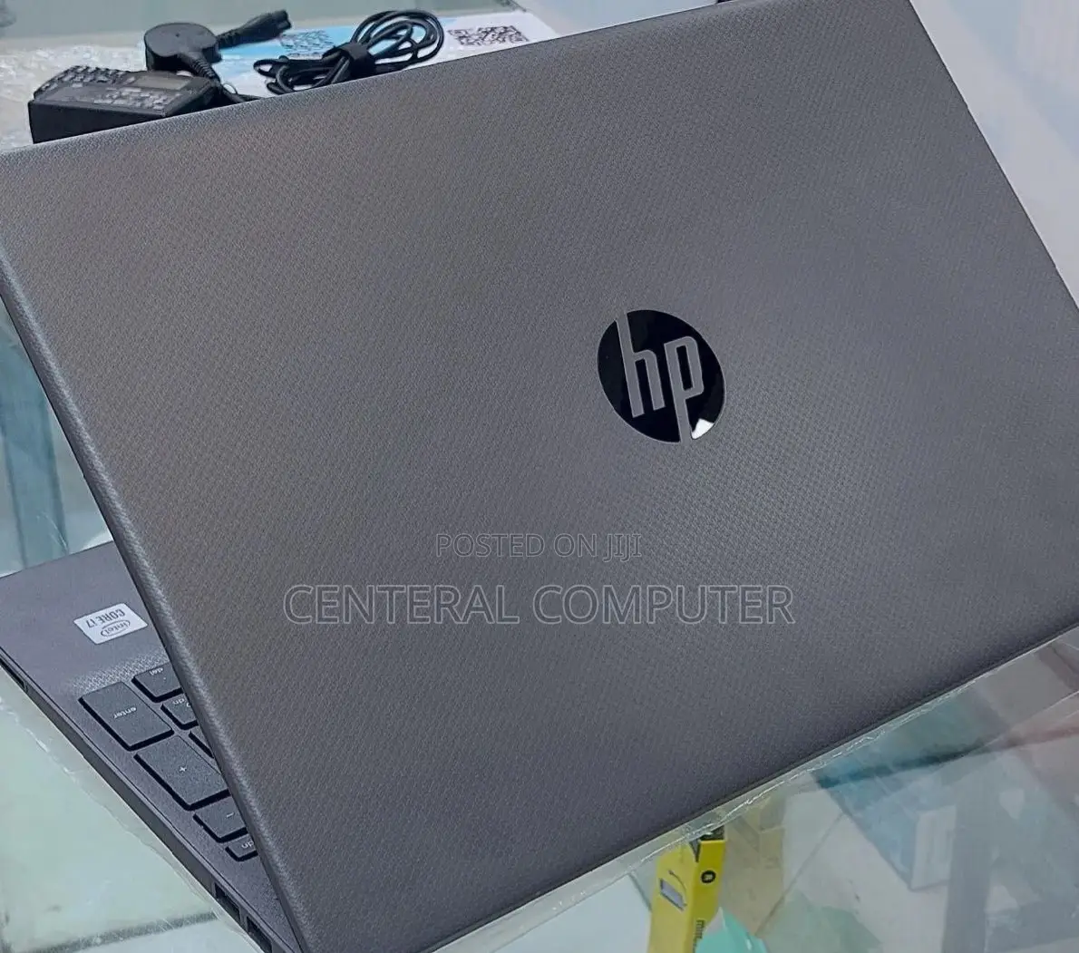 New Laptop HP Stream Notebook 8GB Intel Core I7 HDD 1T