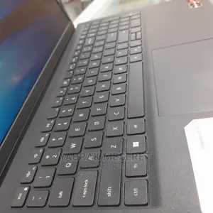 New Laptop Dell Inspiron 15 8GB AMD Ryzen 5 SSD 256GB