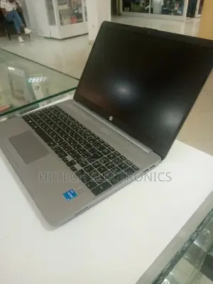 New Laptop HP Stream Notebook 8GB Intel Core I5 HDD 1T