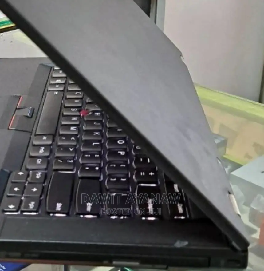 New Laptop Lenovo ThinkPad T430s 4GB Intel Core I5 HDD 320GB