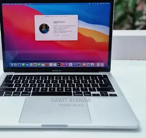 Photo - New Laptop Apple MacBook Pro 2020 8GB SSD 256GB