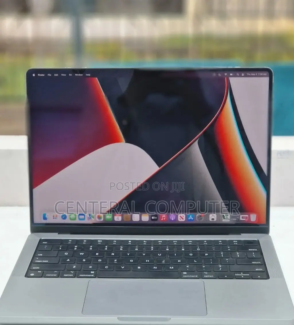 New Laptop Apple MacBook Pro 2021 M1 16GB Apple M1 Pro SSD 512GB