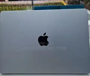 New Laptop Apple MacBook 16GB Apple M1 Pro SSD 512GB