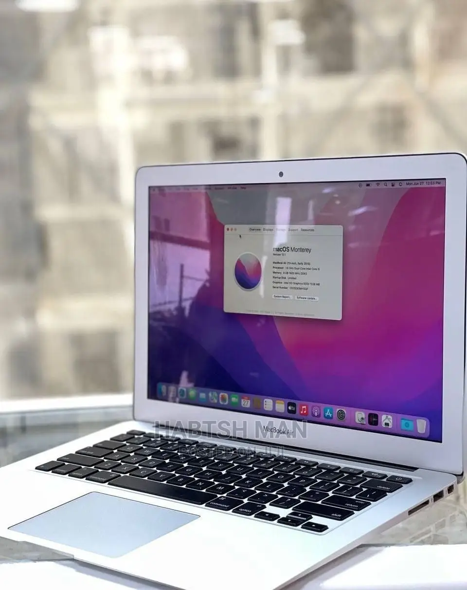 New Laptop Apple MacBook Air 2015 4GB Intel Core I5 SSD 128GB