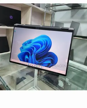 Photo - New Laptop Lenovo Yoga 710 8GB Intel Core I5 SSD 256GB