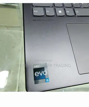 New Laptop Lenovo Yoga 710 8GB Intel Core I5 SSD 256GB