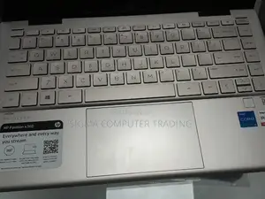 New Laptop HP Pavilion X360 8GB Intel Core I5 SSD 512GB