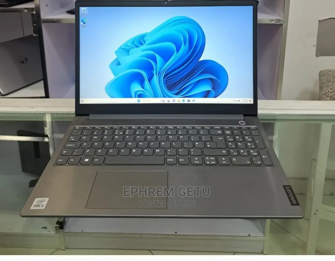 New Laptop Lenovo ThinkBook 15 8GB Intel Core I5 SSD 512GB