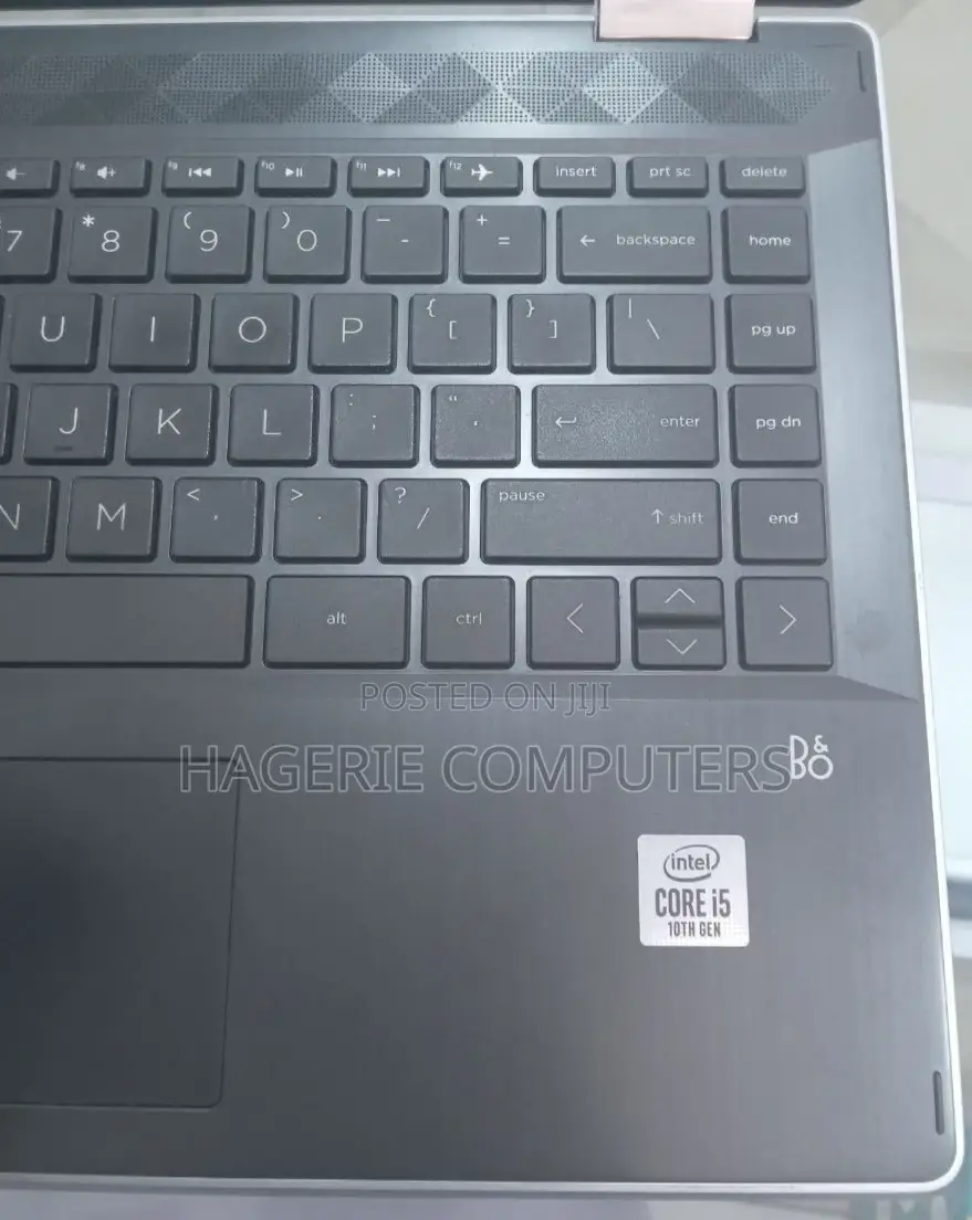 New Laptop HP Pavilion 15-Eh0050wm 8GB Intel Core I7 SSD 256GB