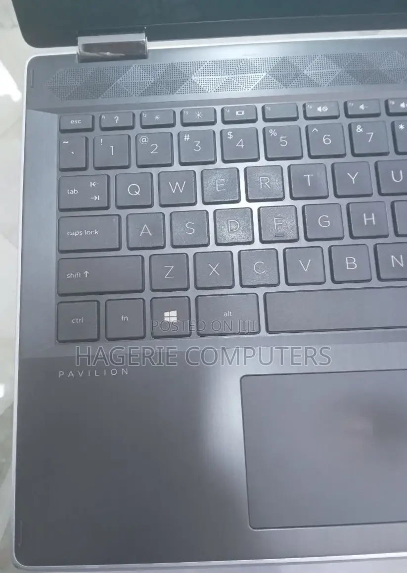 New Laptop HP Pavilion 15-Eh0050wm 8GB Intel Core I7 SSD 256GB