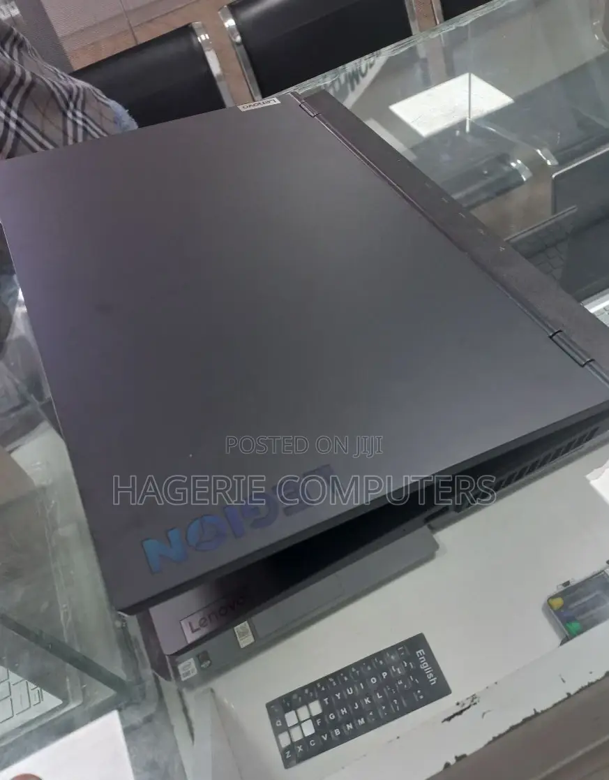 New Laptop Lenovo Legion 5i 8GB AMD Ryzen 5 SSD 256GB