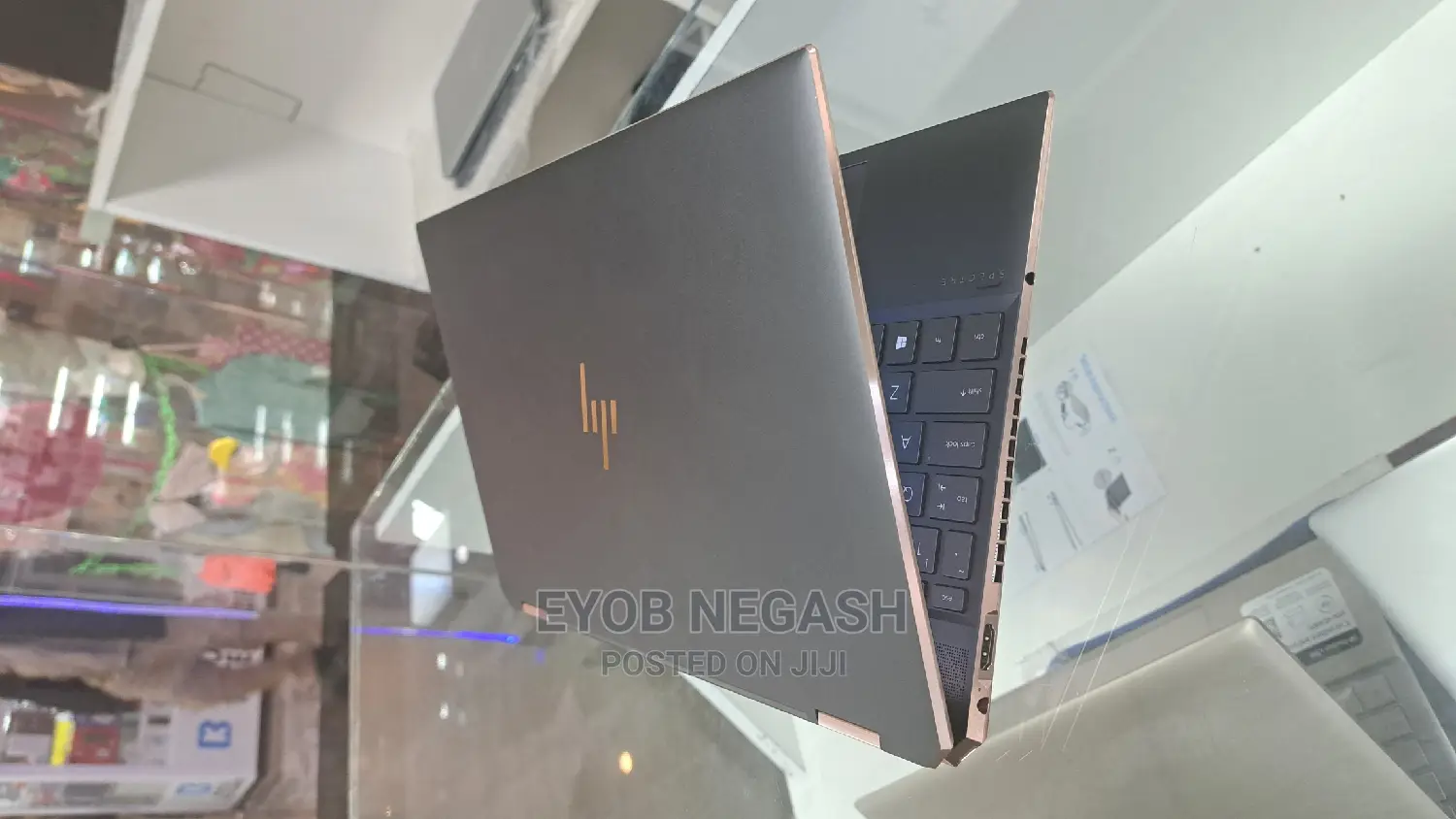 New Laptop HP Spectre 14 16GB Intel Core I7 SSD 512GB