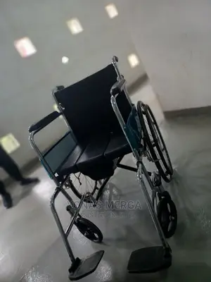 Slightly Used Commod Wheel Chair