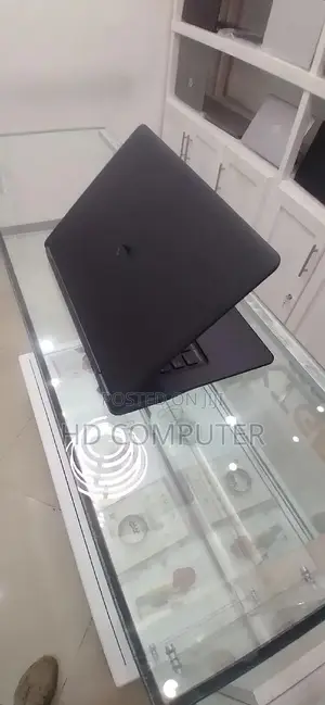 Photo - New Laptop Dell Latitude 5310 4GB Intel Core I5 HDD 500GB