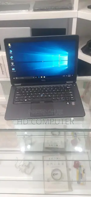 New Laptop Dell Latitude 5310 4GB Intel Core I5 HDD 500GB