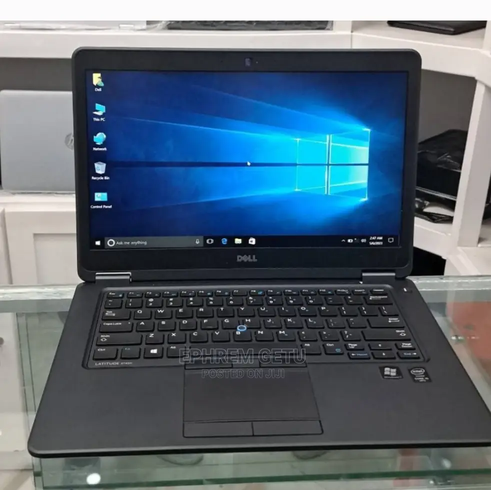 New Laptop Dell Latitude 5310 4GB Intel Core I5 HDD 500GB
