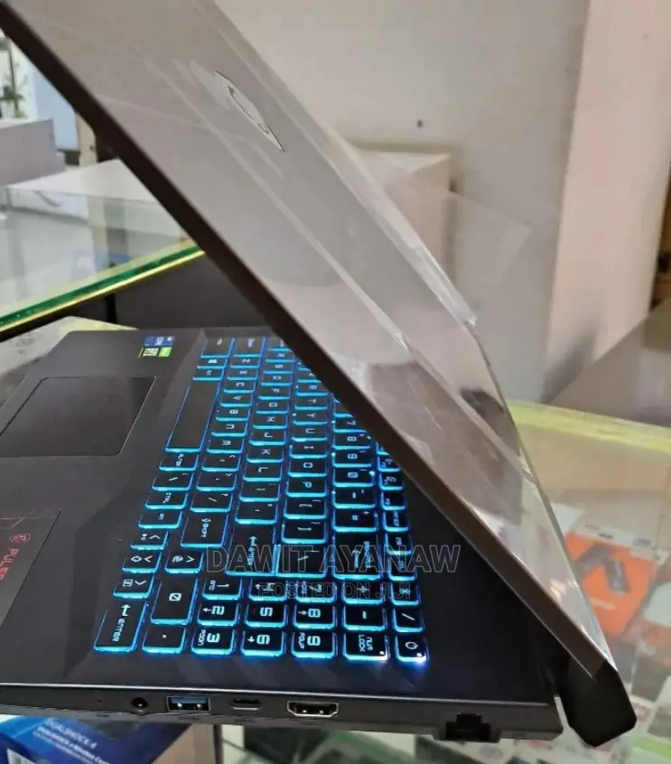 New Laptop MSI Katana GF66 16GB Intel Core I7 SSD 512GB