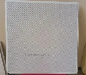 Photo - አሉሚኒዩም ኮርኒስ