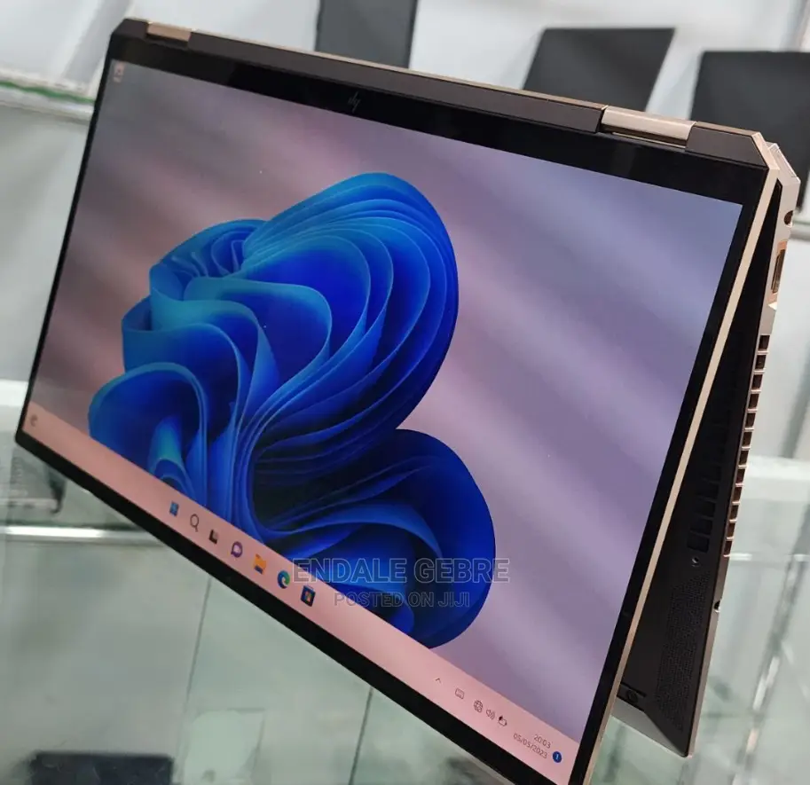 New Laptop HP Spectre 16GB Intel Core I7 SSD 1T