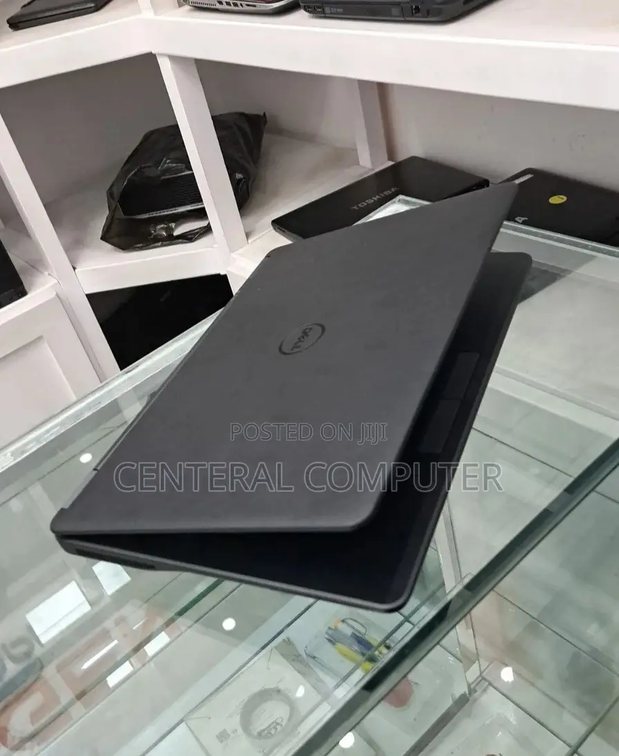 Laptop Dell Inspiron 17R 5721 4GB Intel Core i5 SSD 500GB