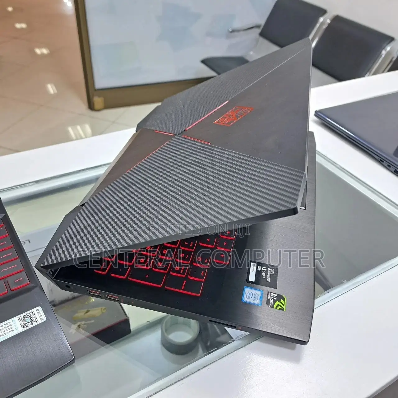 New Laptop HP 14-Dq2031tg 8GB Intel Core I7 HDD+SSD 128GB