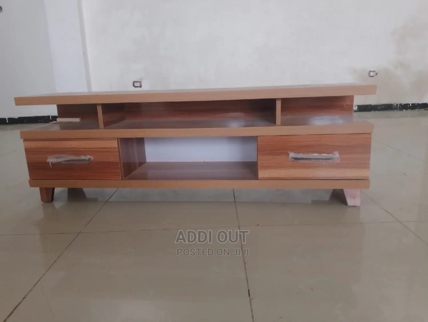 ቲቪ ማስቀመጫዎች /Tv Stand