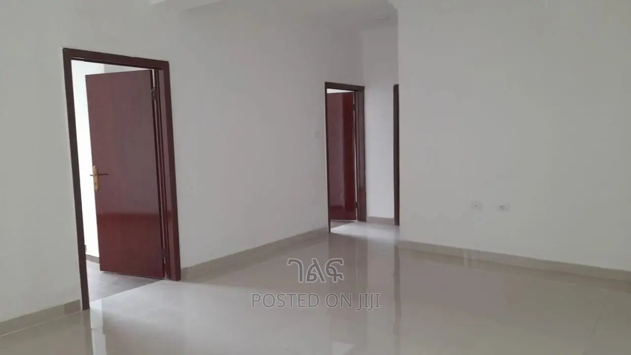 2bdrm Apartment in የኖህ, Bole for sale