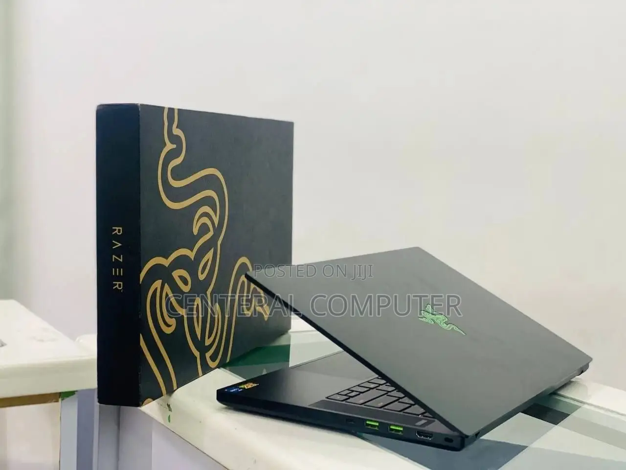 New Laptop Razer Blade 32GB Intel Core I9 SSD 1T