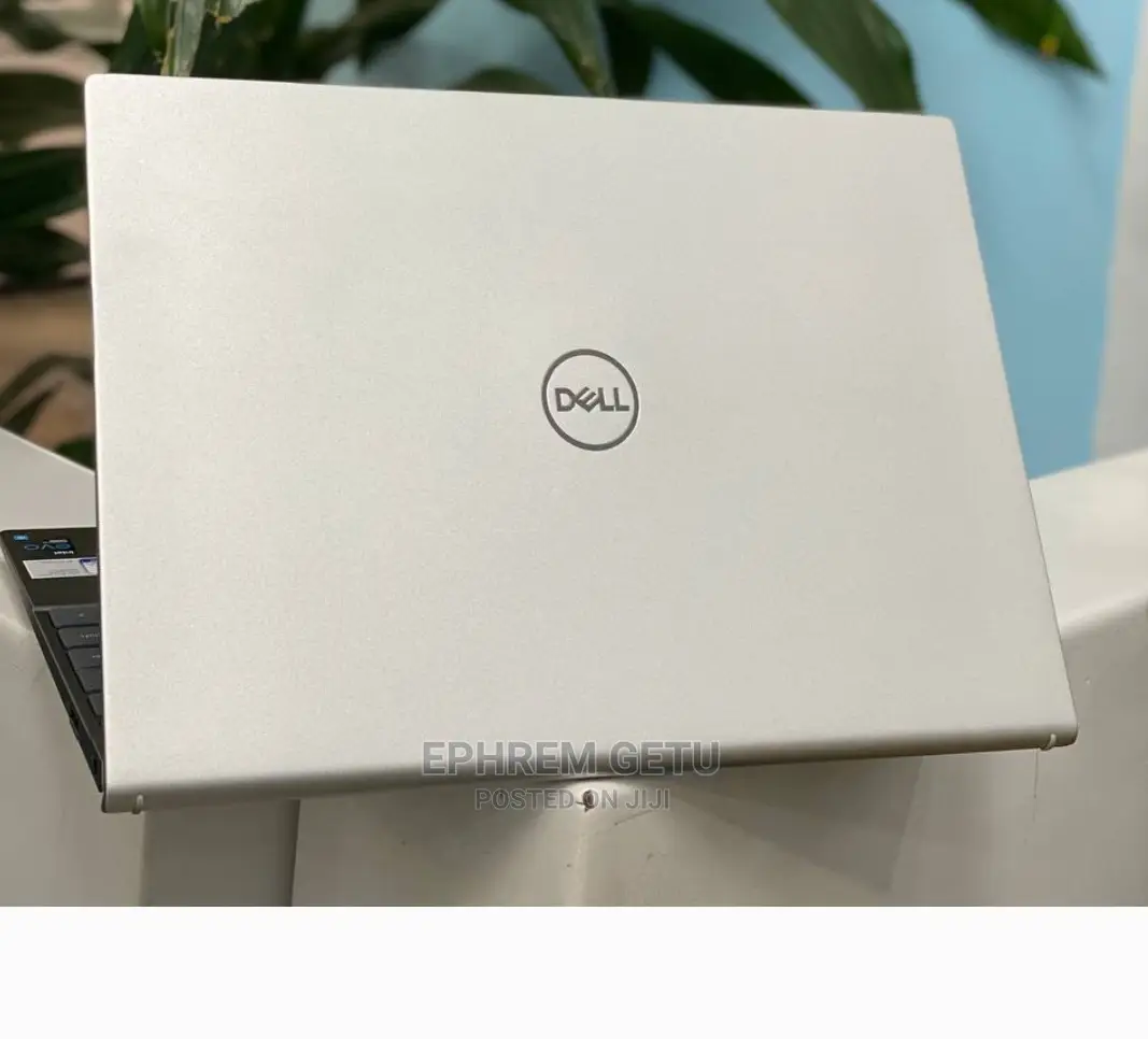 New Laptop Dell Inspiron 13 7359 16GB Intel Core I5 SSD 512GB