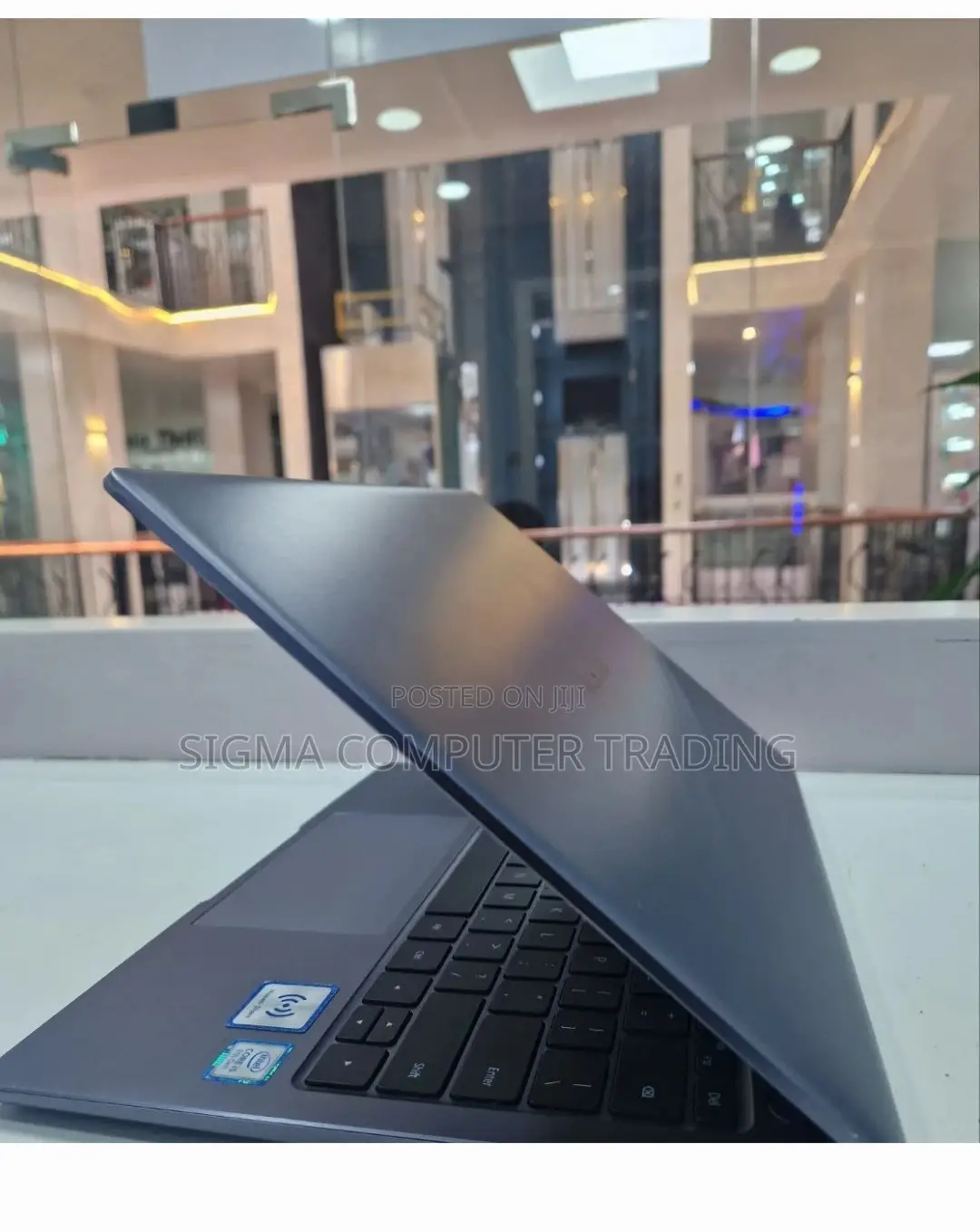 New Laptop Huawei MateBook 13 WRT-W19E 8GB Intel Core I5 SSD 512GB