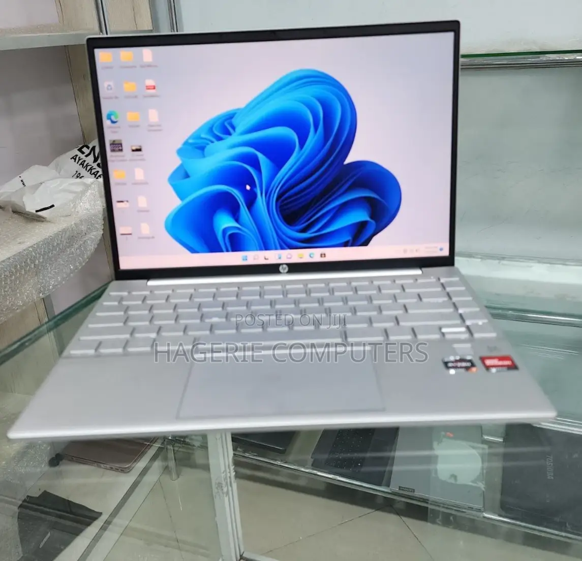 New Laptop HP Pavilion Dv4Z 16GB AMD Ryzen 7 SSD 1T