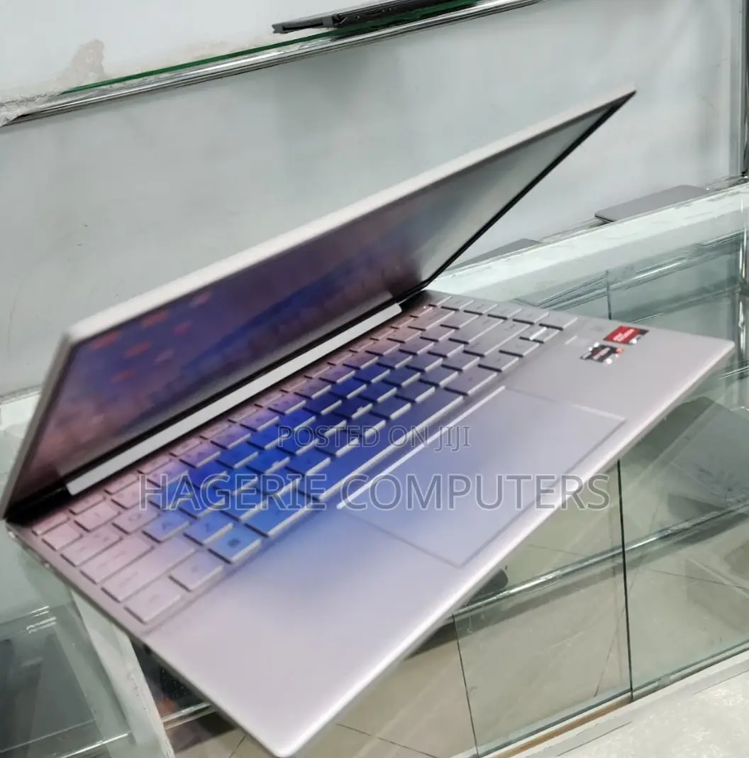 New Laptop HP Pavilion Dv4Z 16GB AMD Ryzen 7 SSD 1T